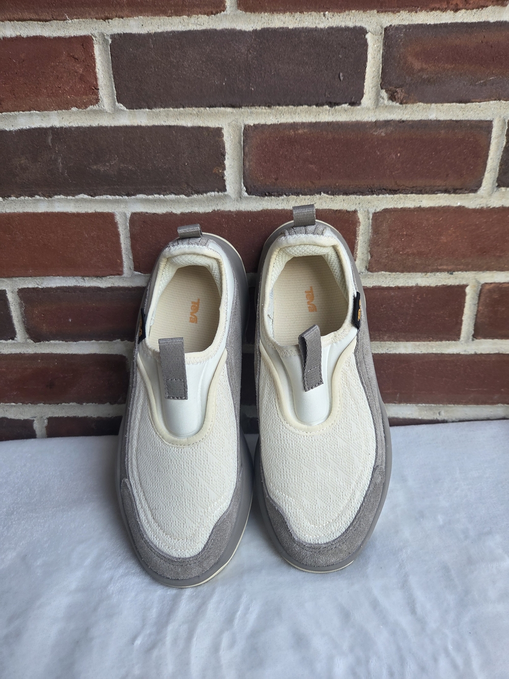 Teva Hurricane Daybreaker Slip-On Desert Taupe Suede Shoes Women's Size 7 - Picture 10 of 12